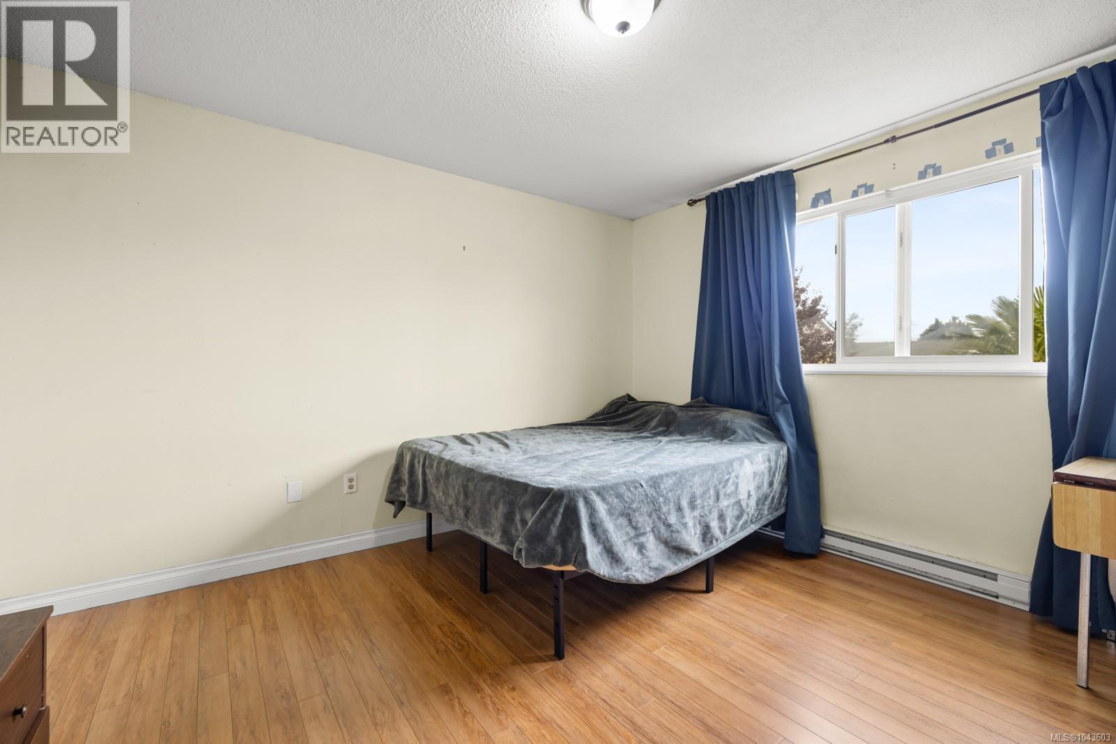 #11 10070 Fifth St - 10