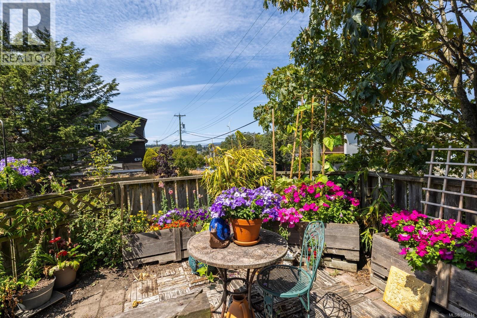 609 Mary St - 31