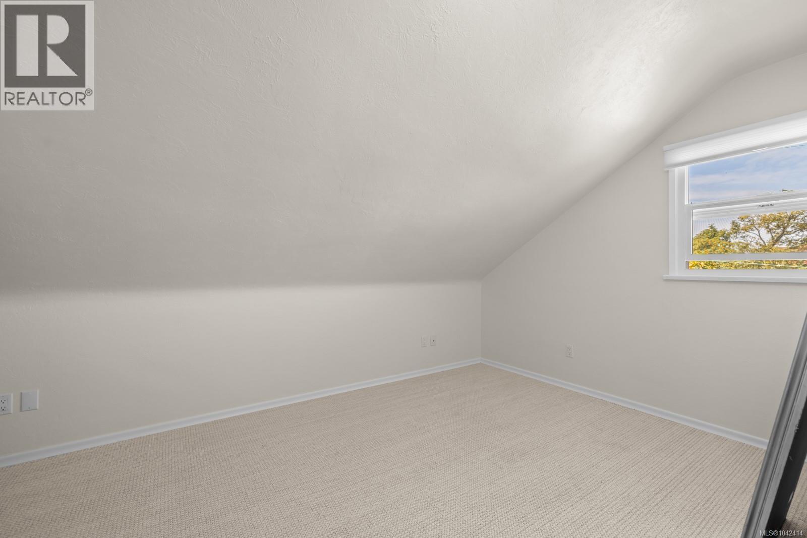 609 Mary St - 47