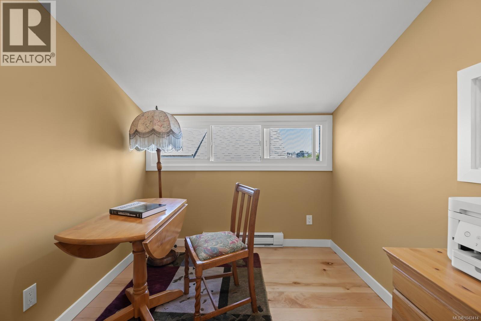 609 Mary St - 56
