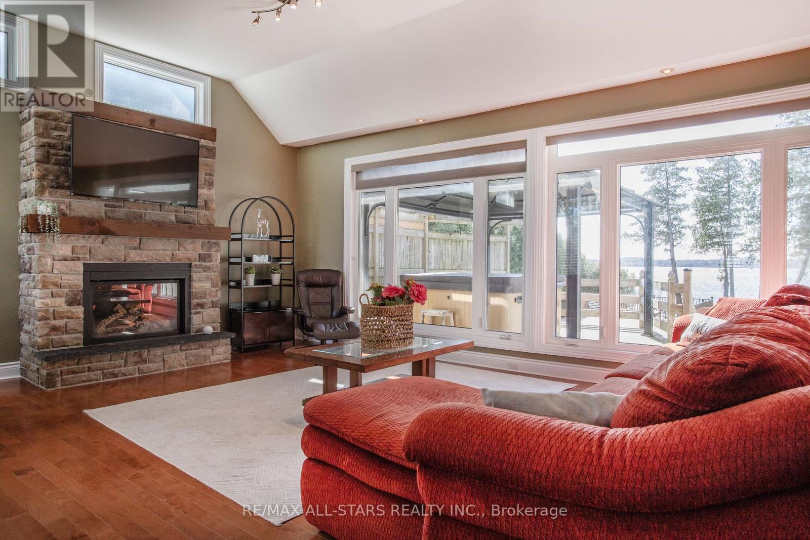 253 STEPHENSON POINT ROAD - 6