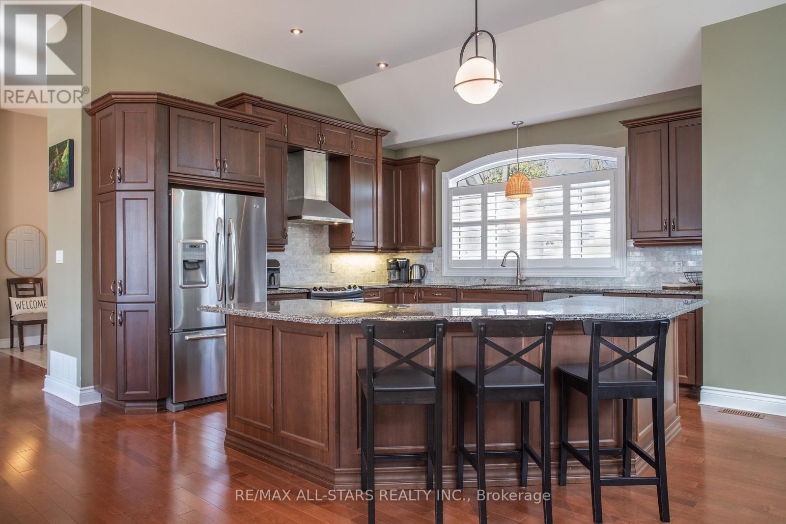 253 STEPHENSON POINT ROAD - 8