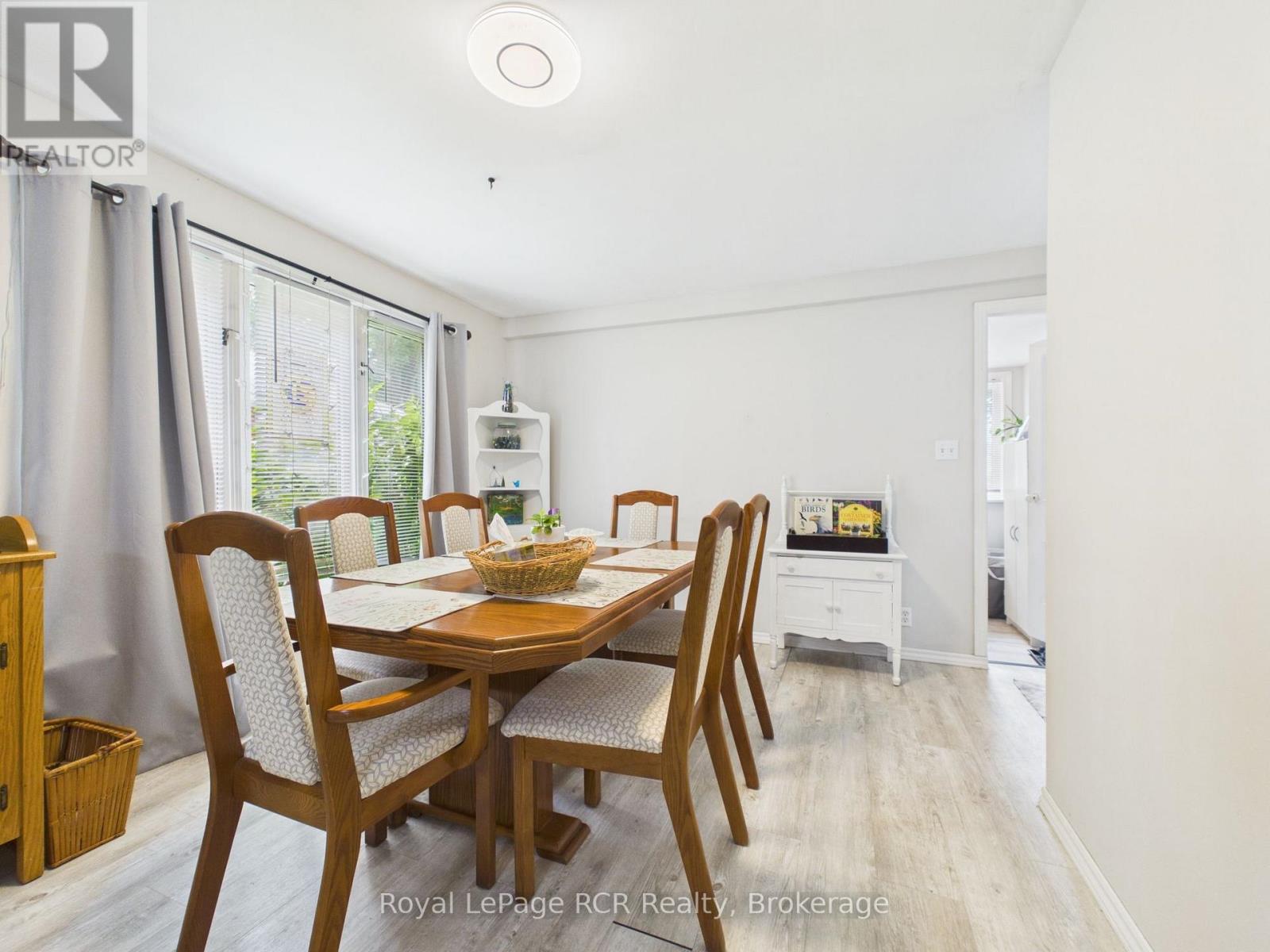 338 MINNIE STREET - 16