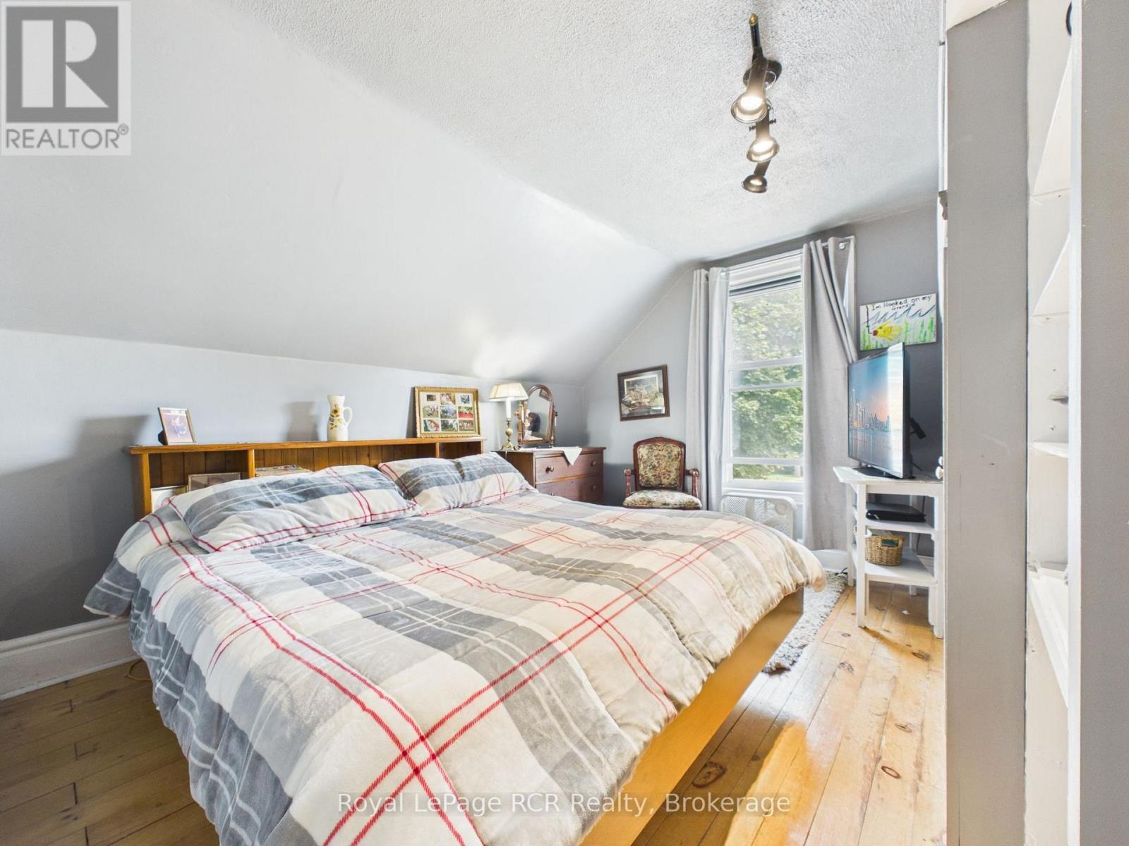 338 MINNIE STREET - 31