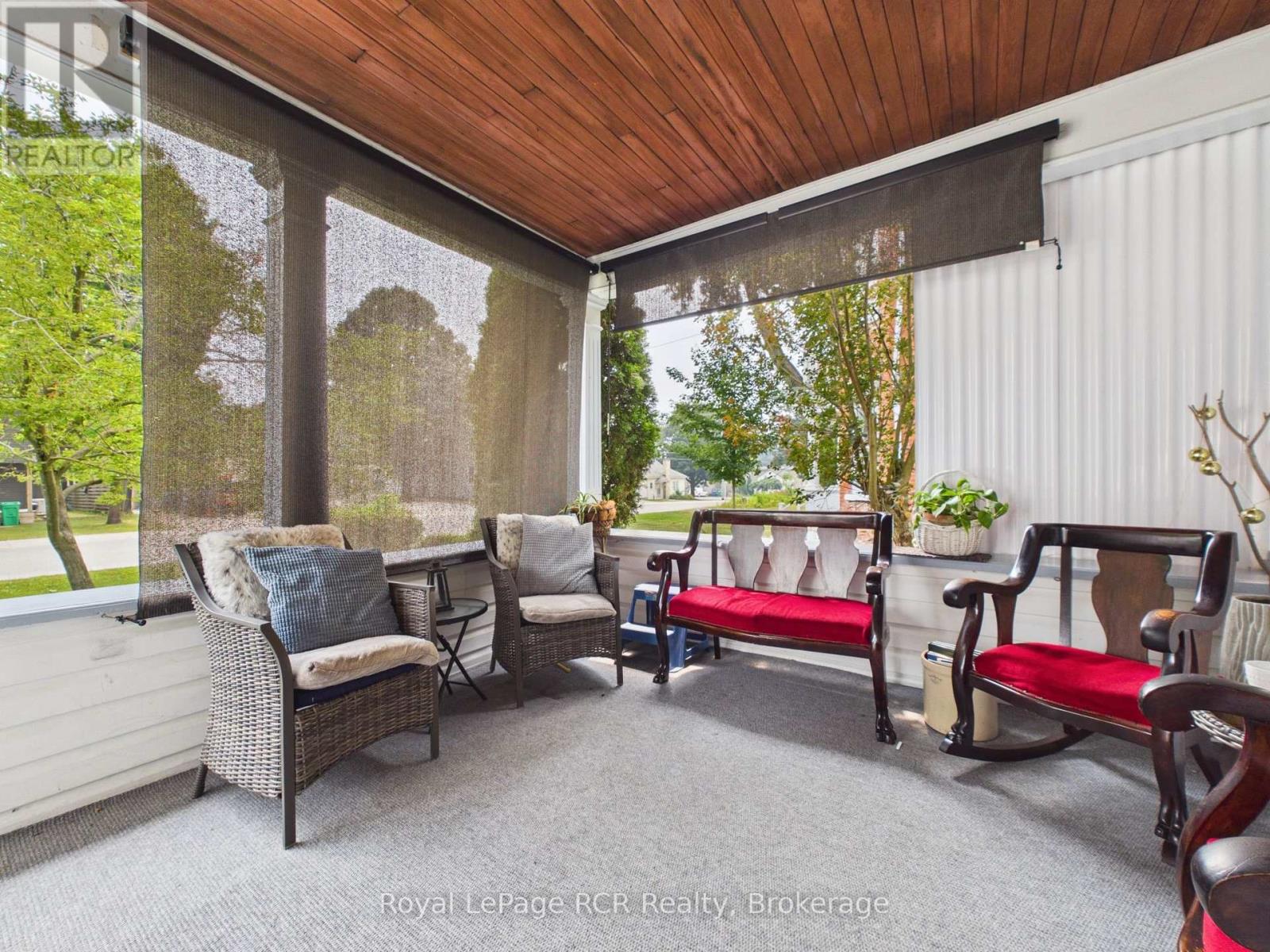 338 MINNIE STREET - 4