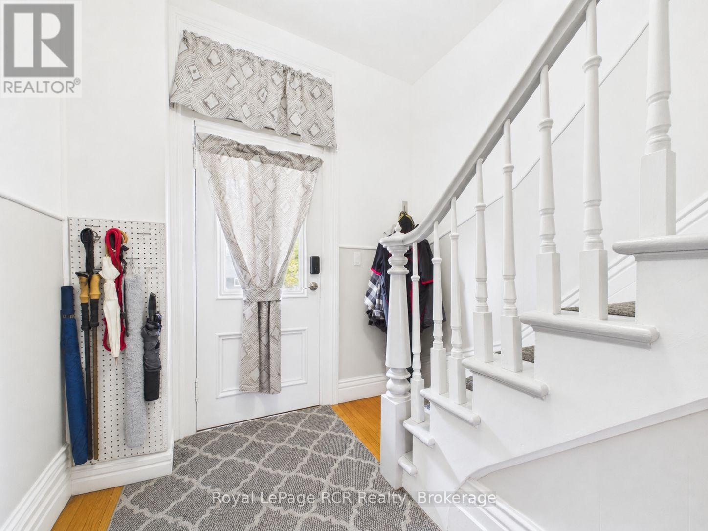 338 MINNIE STREET - 6