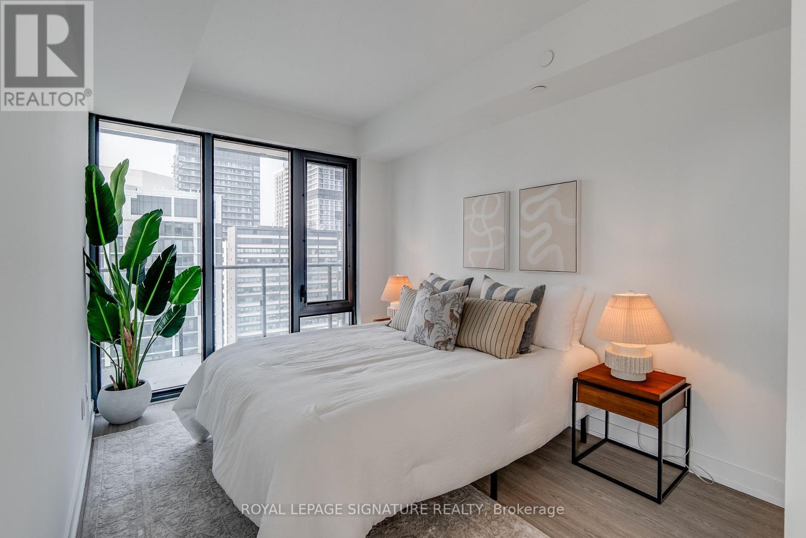 #3103 47 MUTUAL STREET - 11