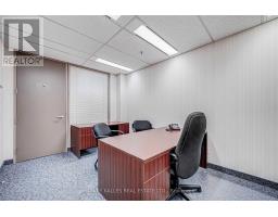 935 - 45 Sheppard Avenue E, Toronto, ON M2N5N1 Photo 11
