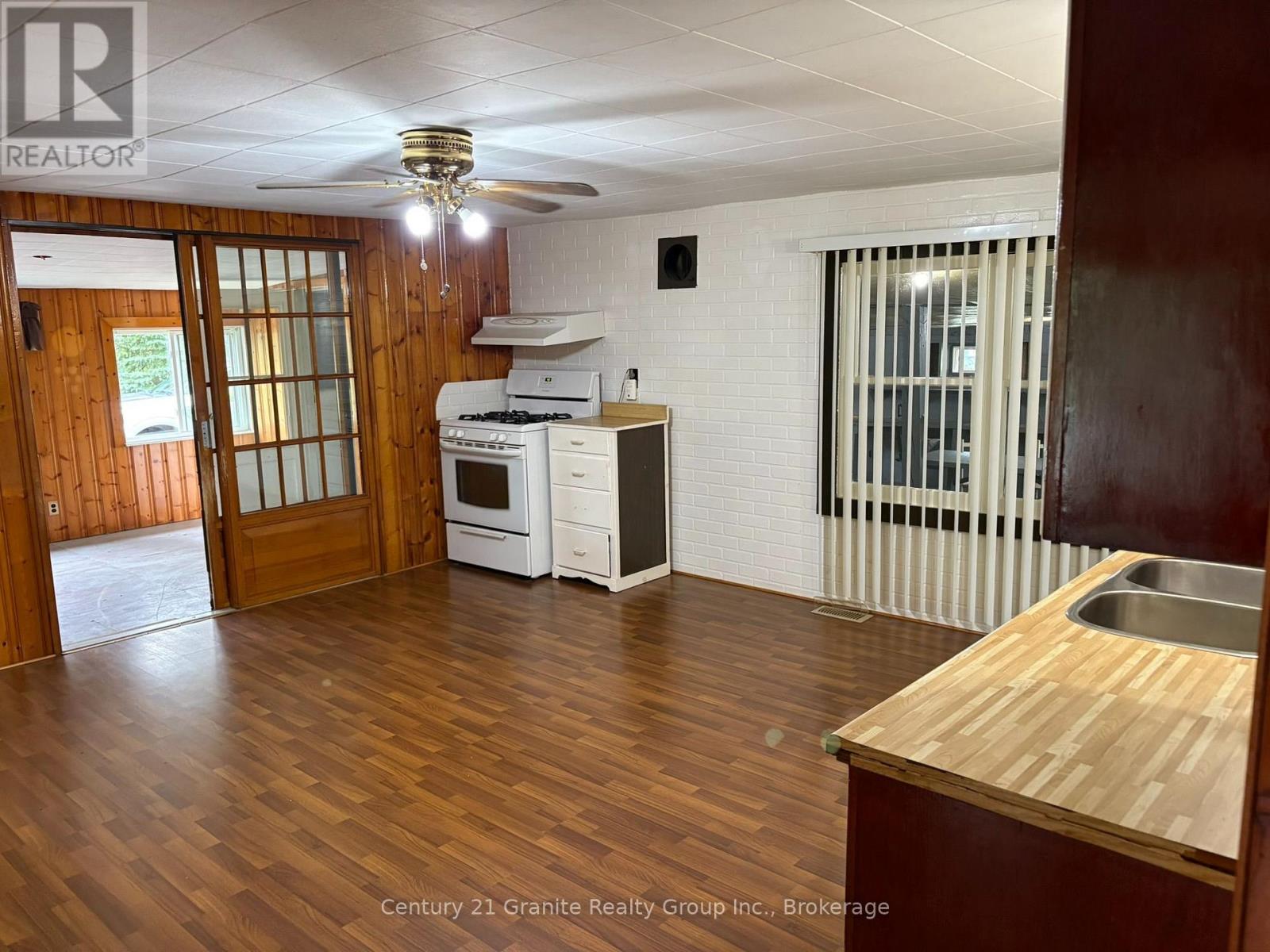 25217 HIGHWAY 60 - 13