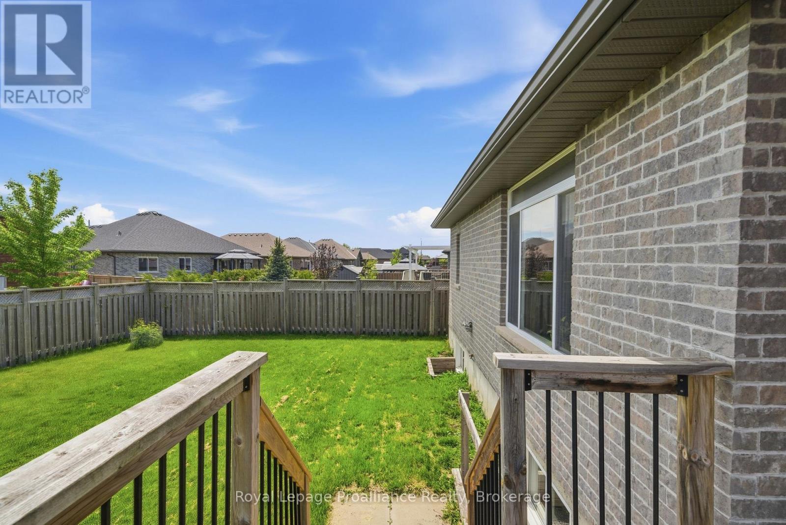 5 KEMPTON AVENUE - 29