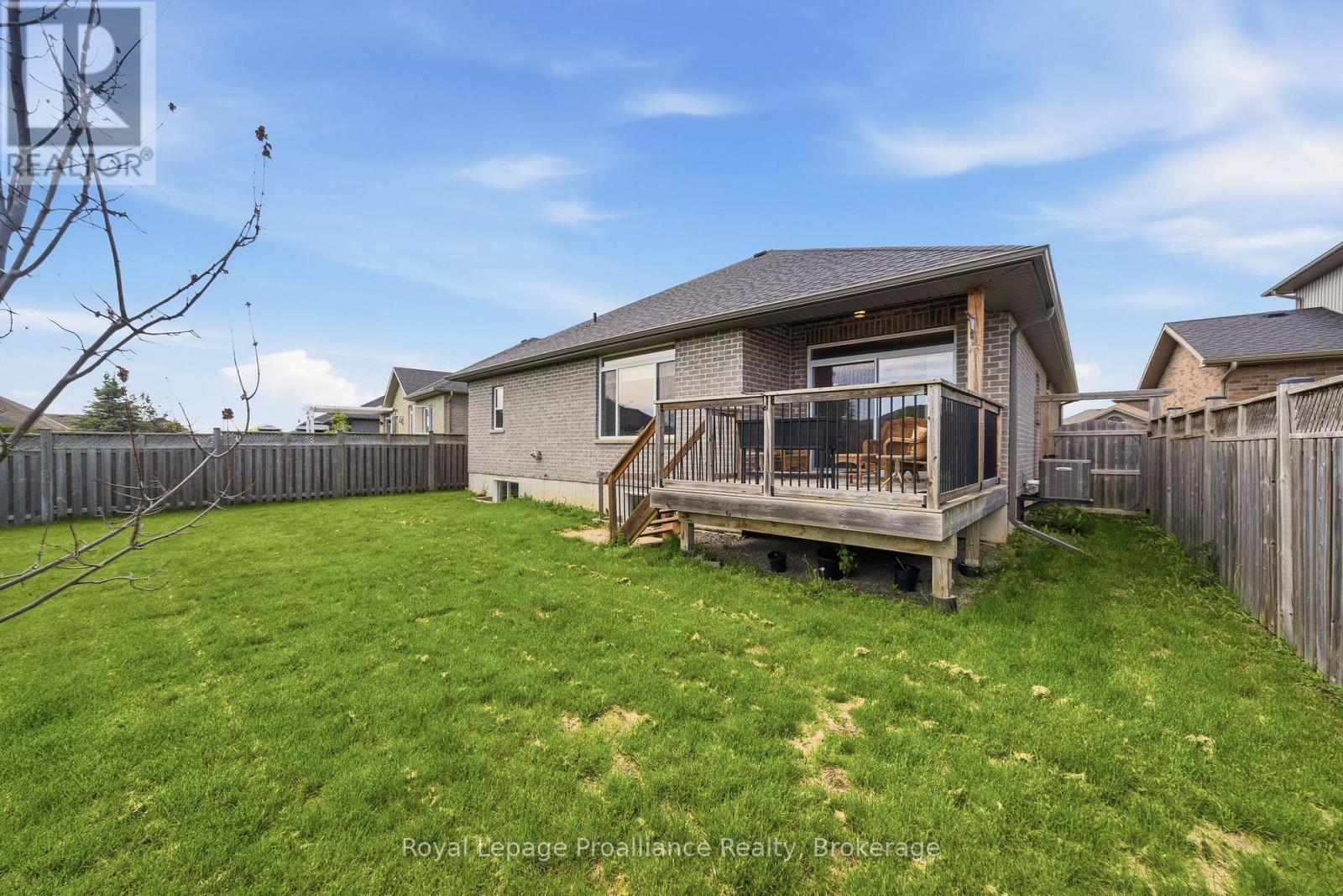 5 KEMPTON AVENUE - 31