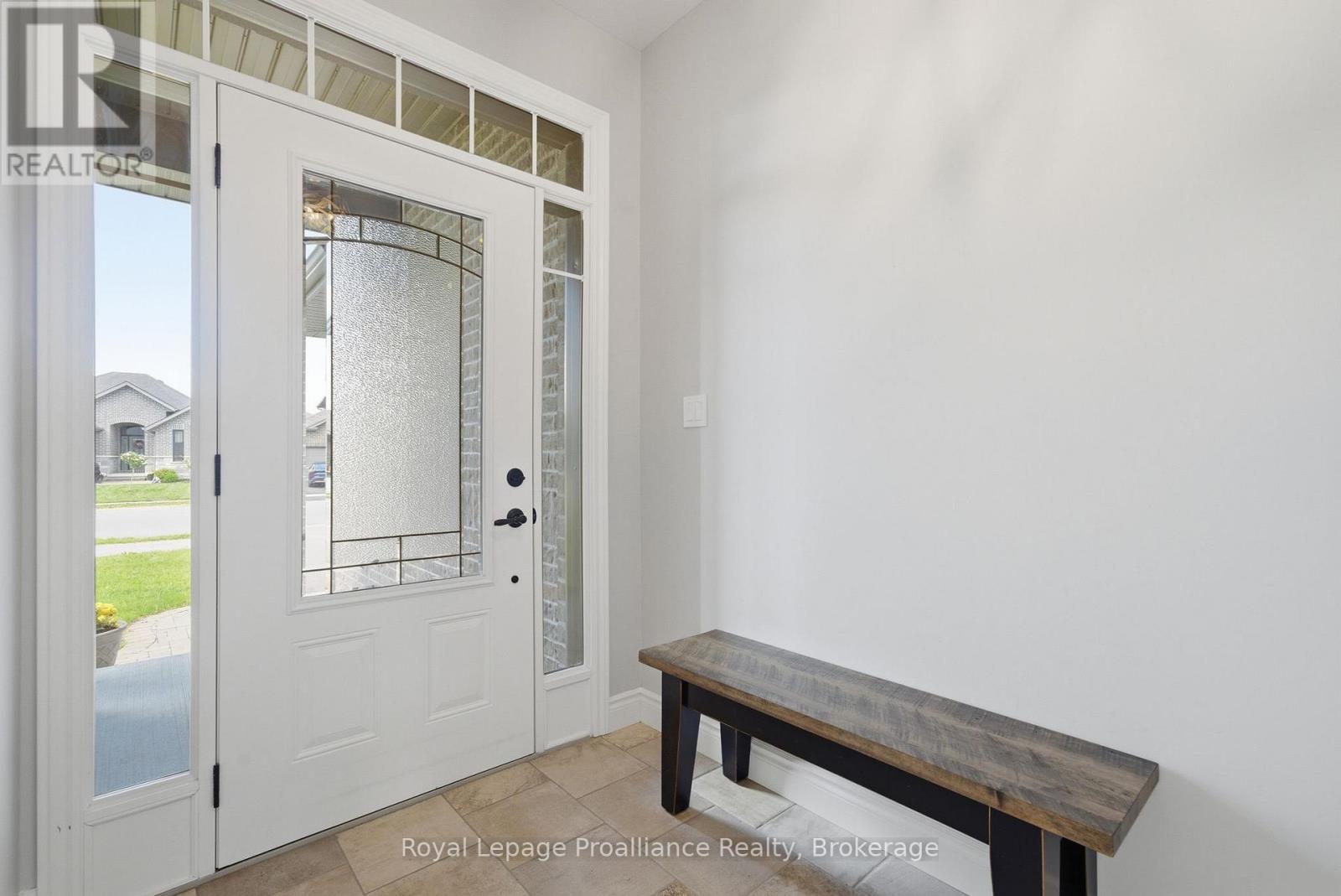 5 KEMPTON AVENUE - 4