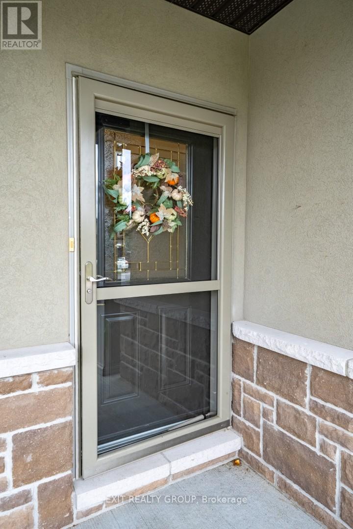 52 ALETHA DRIVE - 6