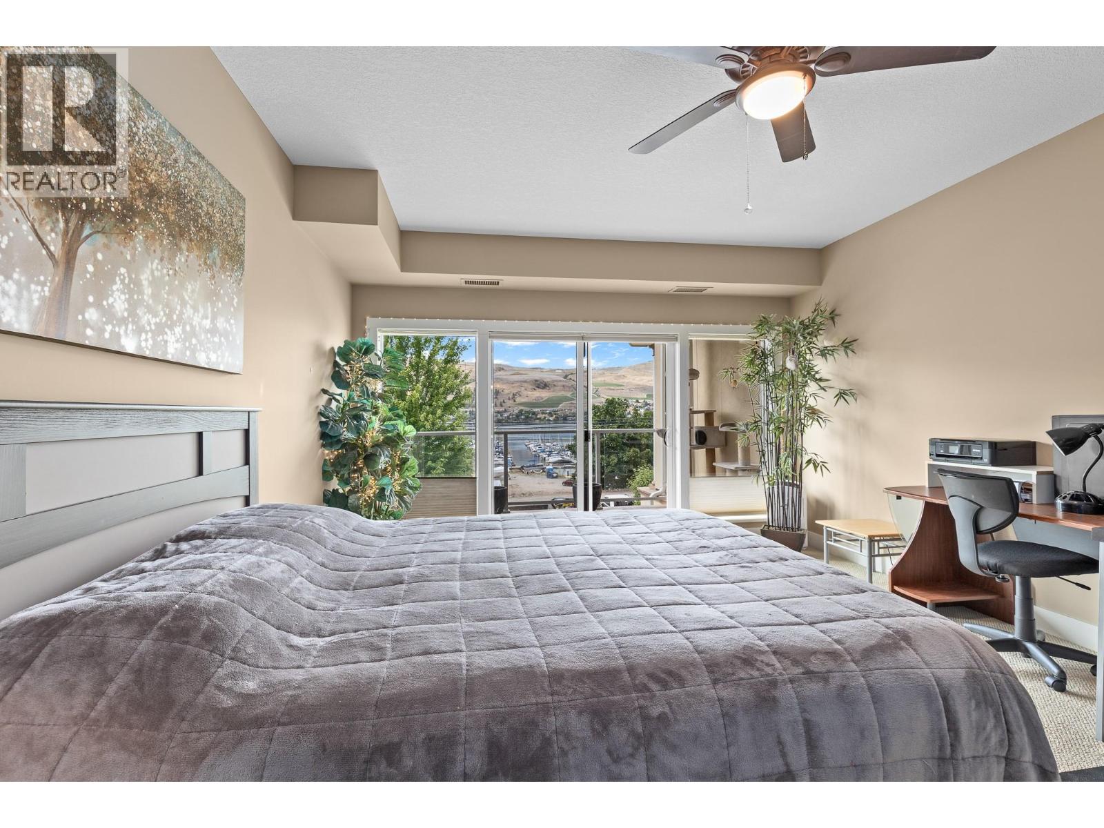 #101 7922 Okanagan Landing Road - 32