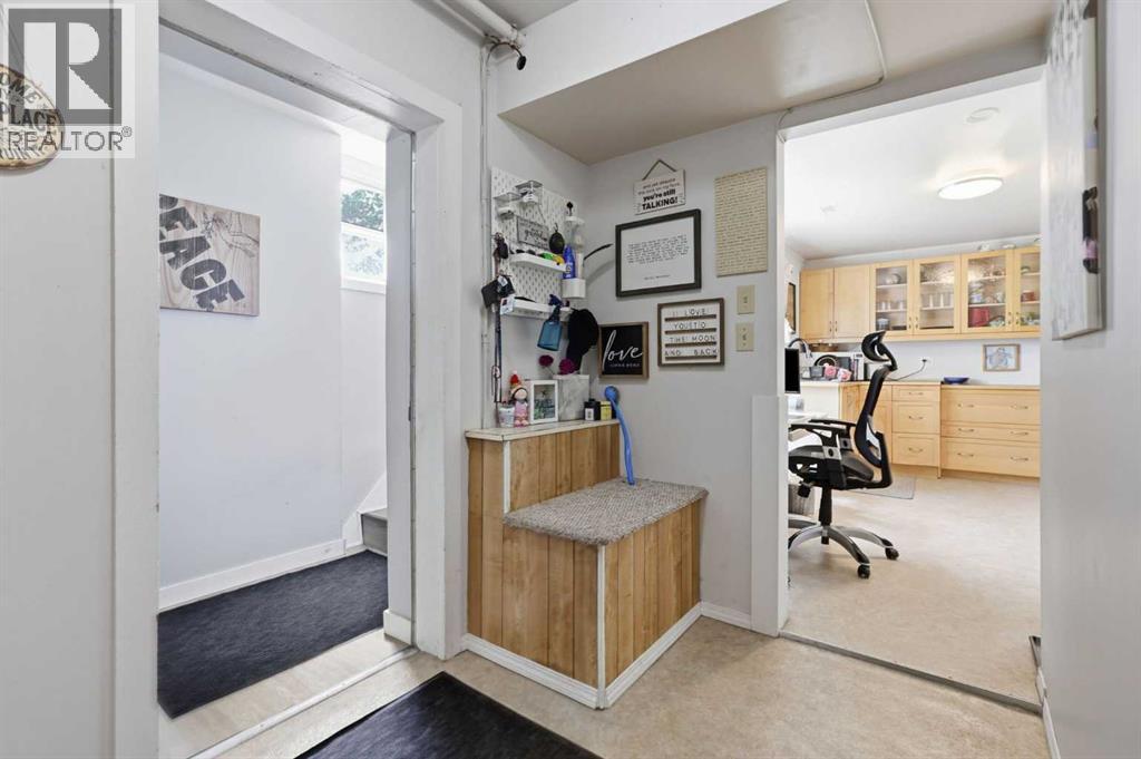7403 20 Street SE - Image 30