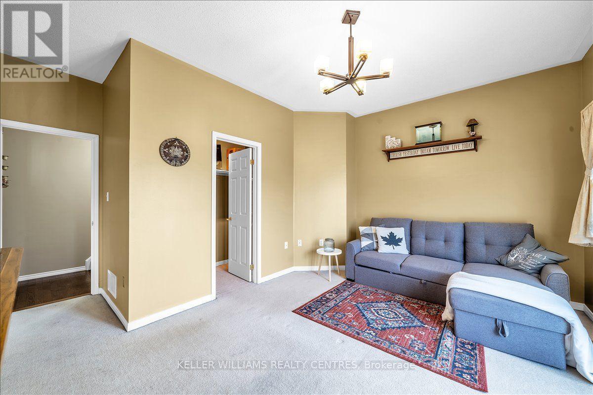 67 HUTTON PLACE - 30