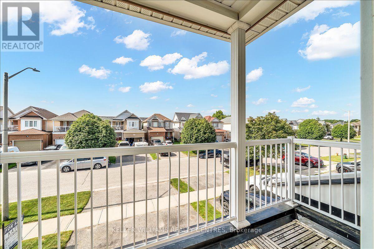 67 HUTTON PLACE - 32