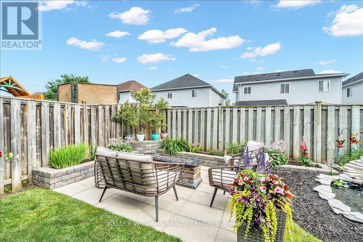 67 HUTTON PLACE - 38