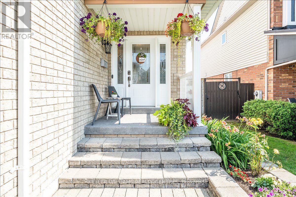 67 HUTTON PLACE - 4