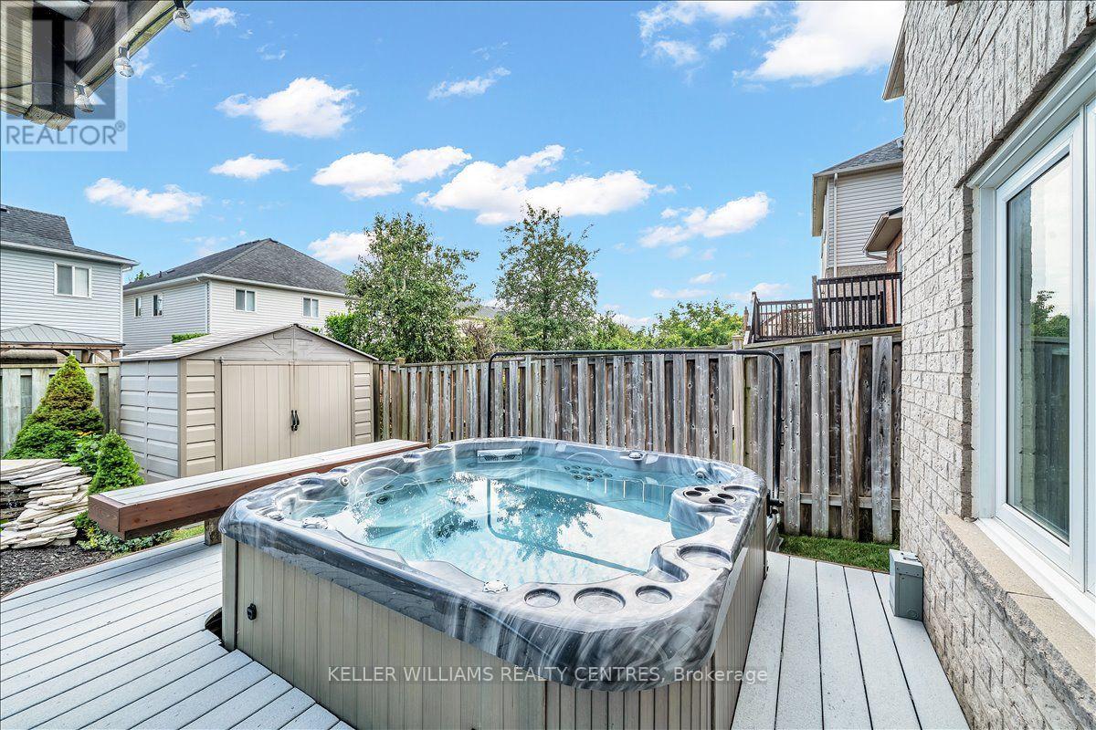 67 HUTTON PLACE - 41