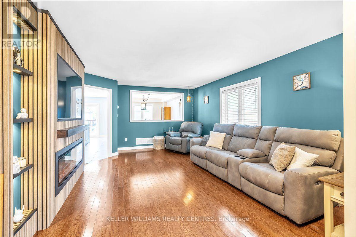 67 HUTTON PLACE - 8