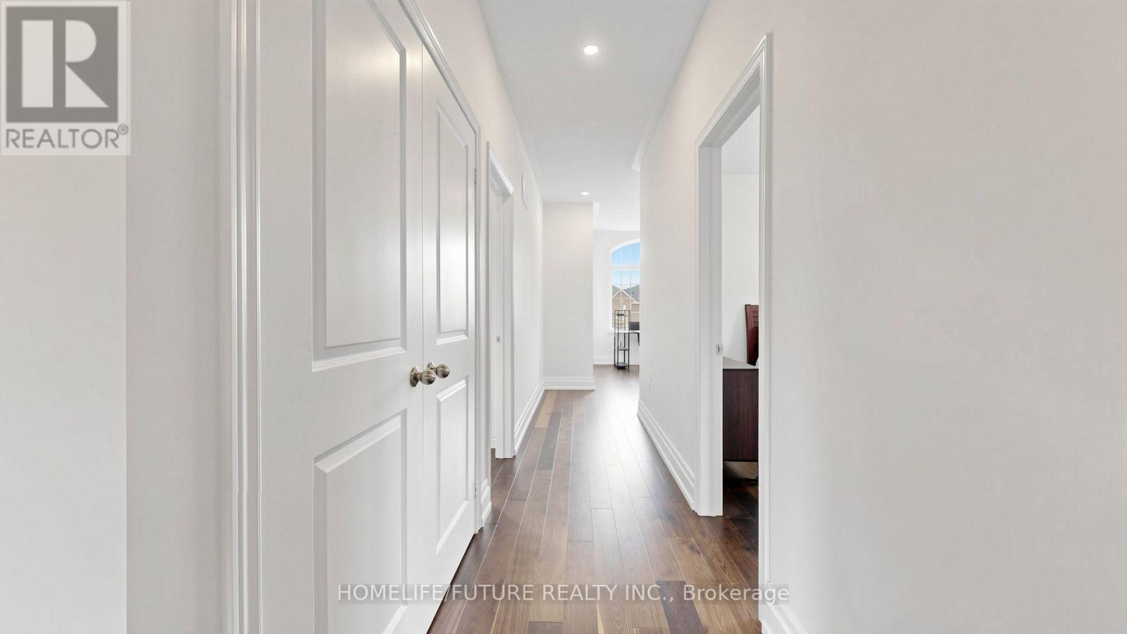 18 KEN BETZ COURT - 31