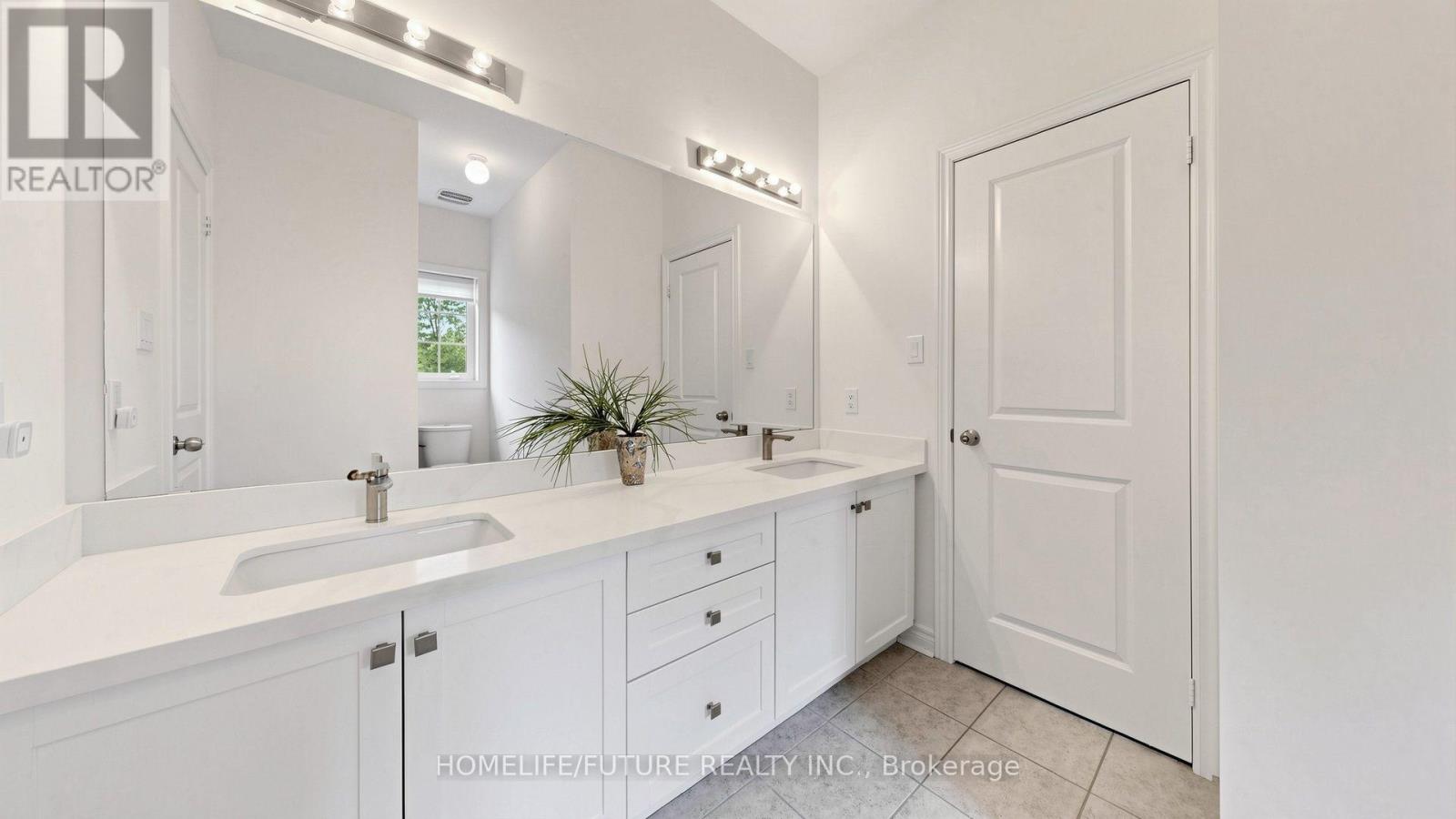 18 KEN BETZ COURT - 38
