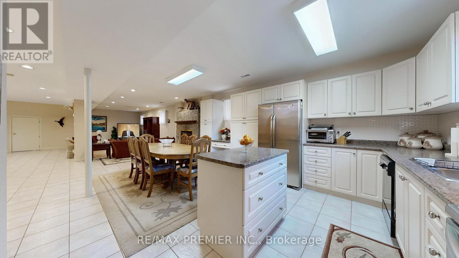 [private address] - Image 4