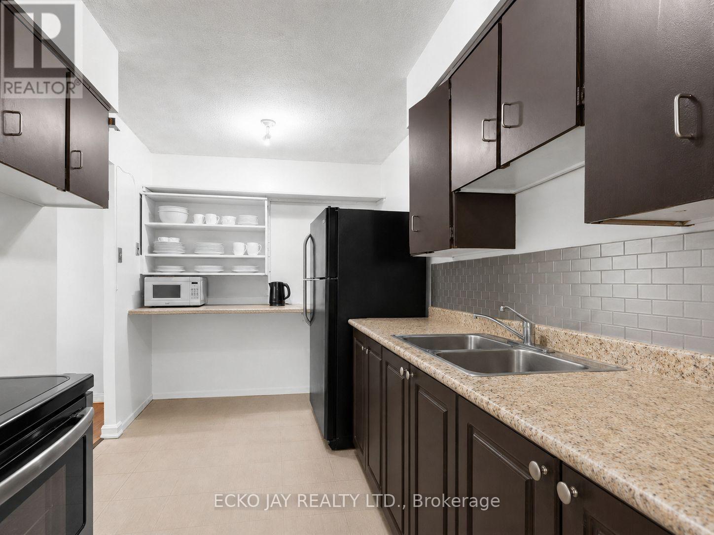 #406 180 DUDLEY AVENUE - 10