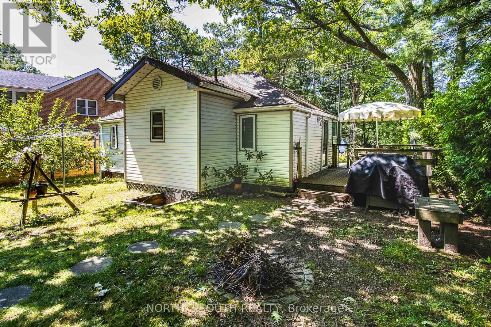 33 YARWOOD ROAD - 30
