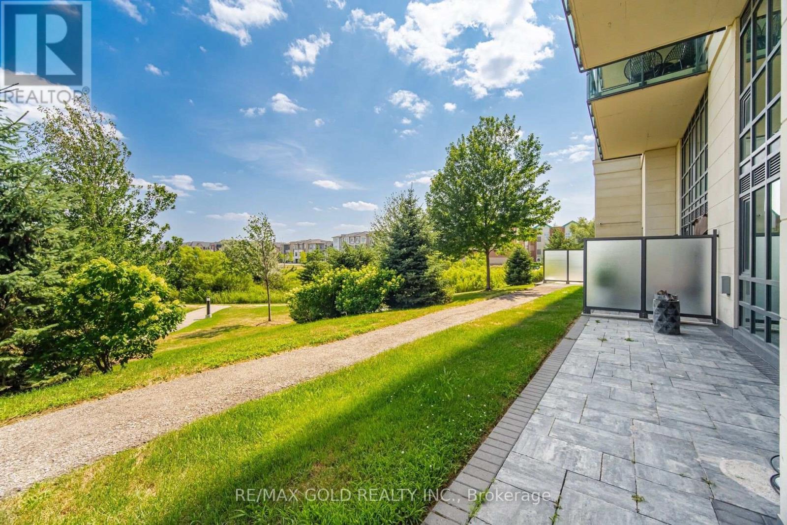 #111 65 YORKLAND BOULEVARD - 22