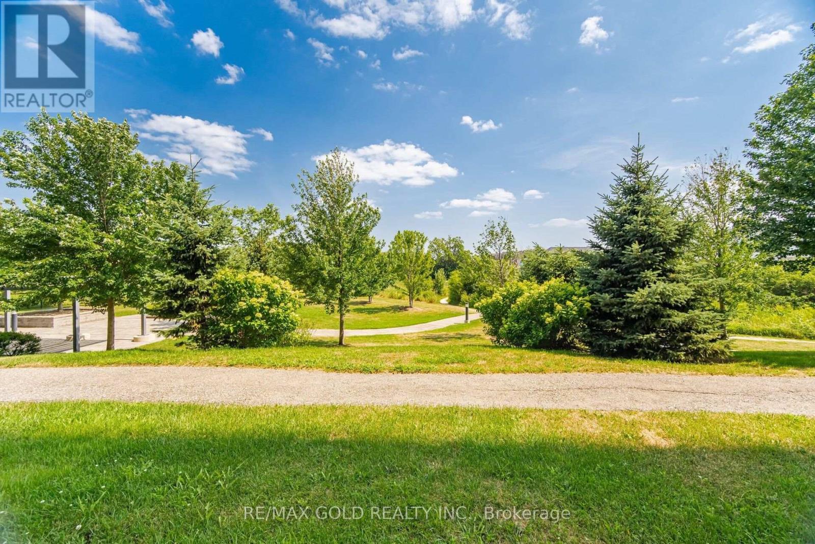 #111 65 YORKLAND BOULEVARD - 26