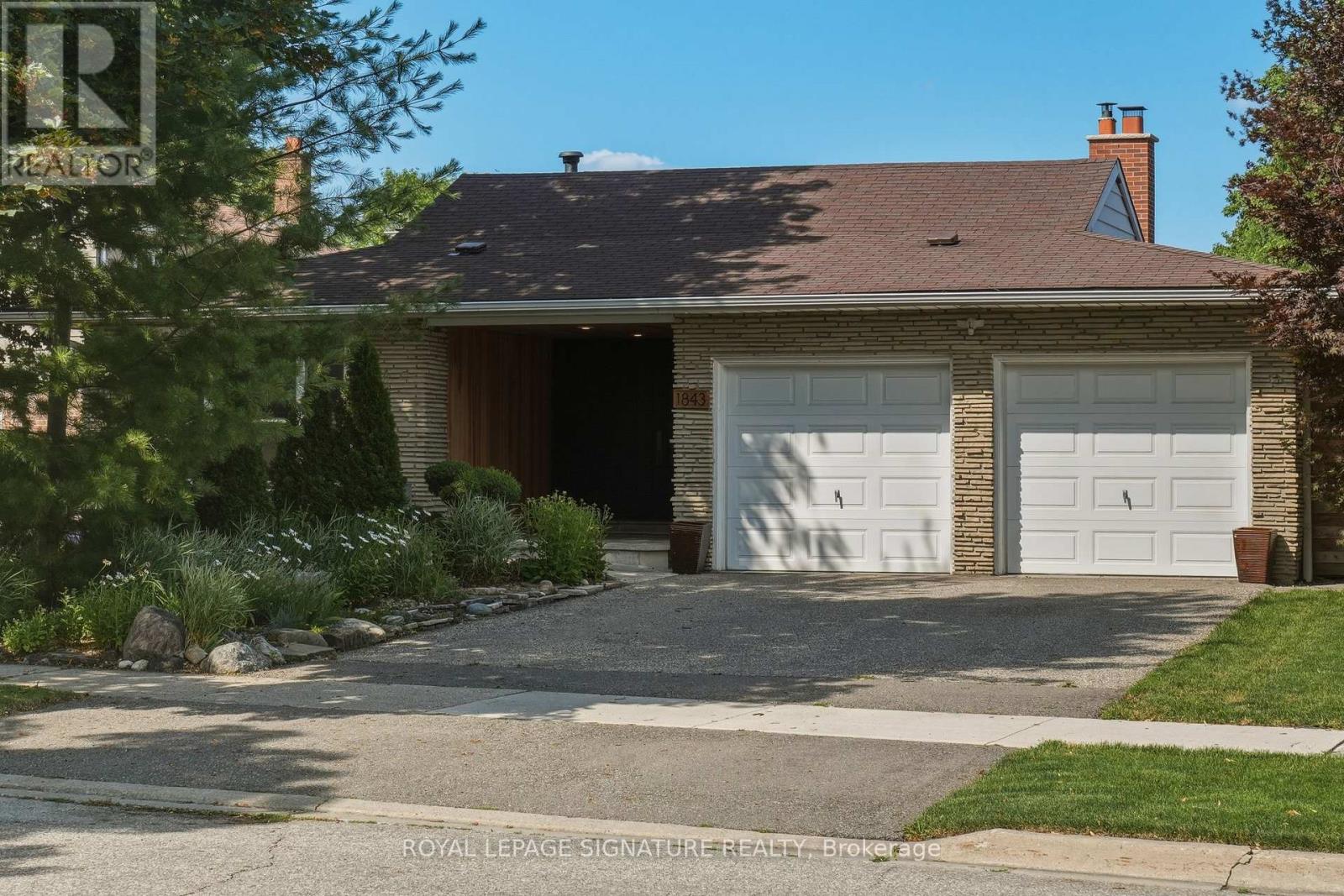 1843 STONEPATH CRESCENT - Image 2