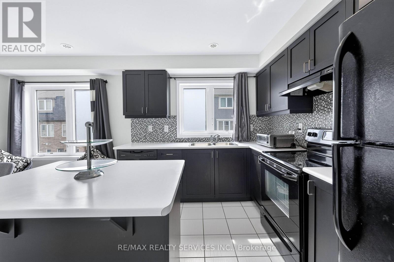 22 AFFLECK ROAD - 26