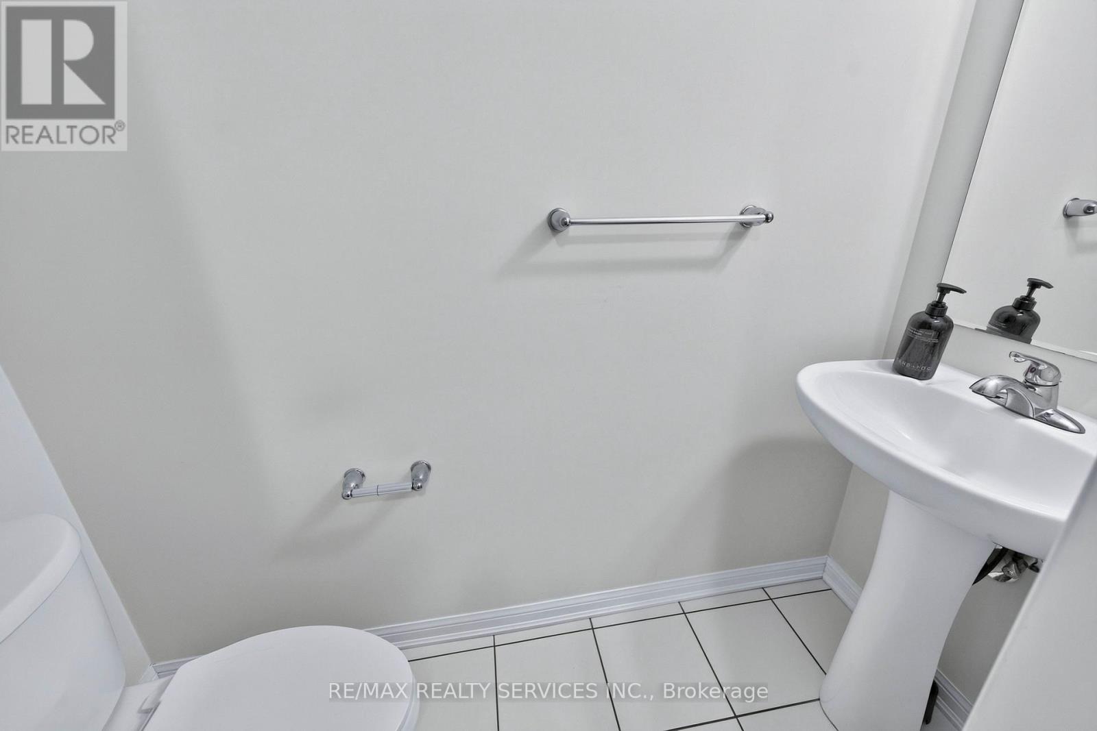 22 AFFLECK ROAD - 27