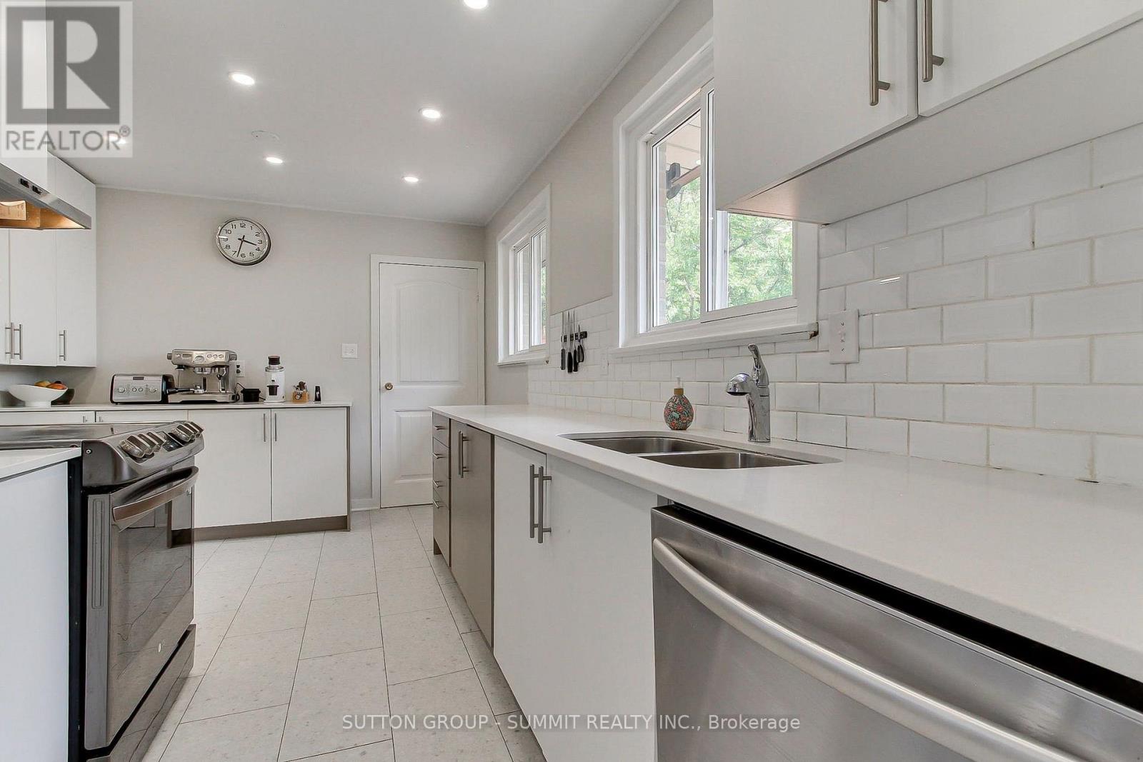 7641 ANAKA DRIVE - 16