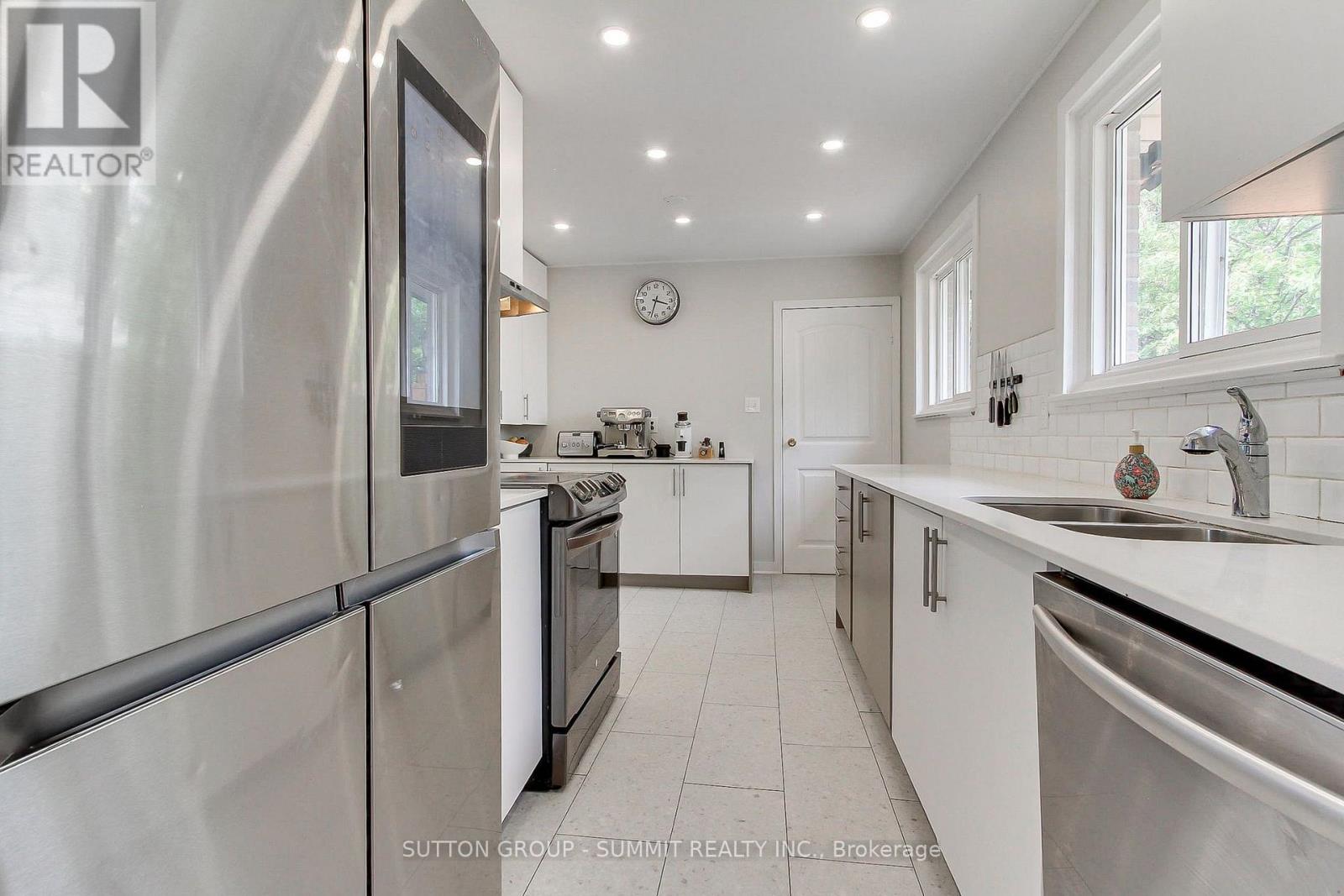 7641 ANAKA DRIVE - 17