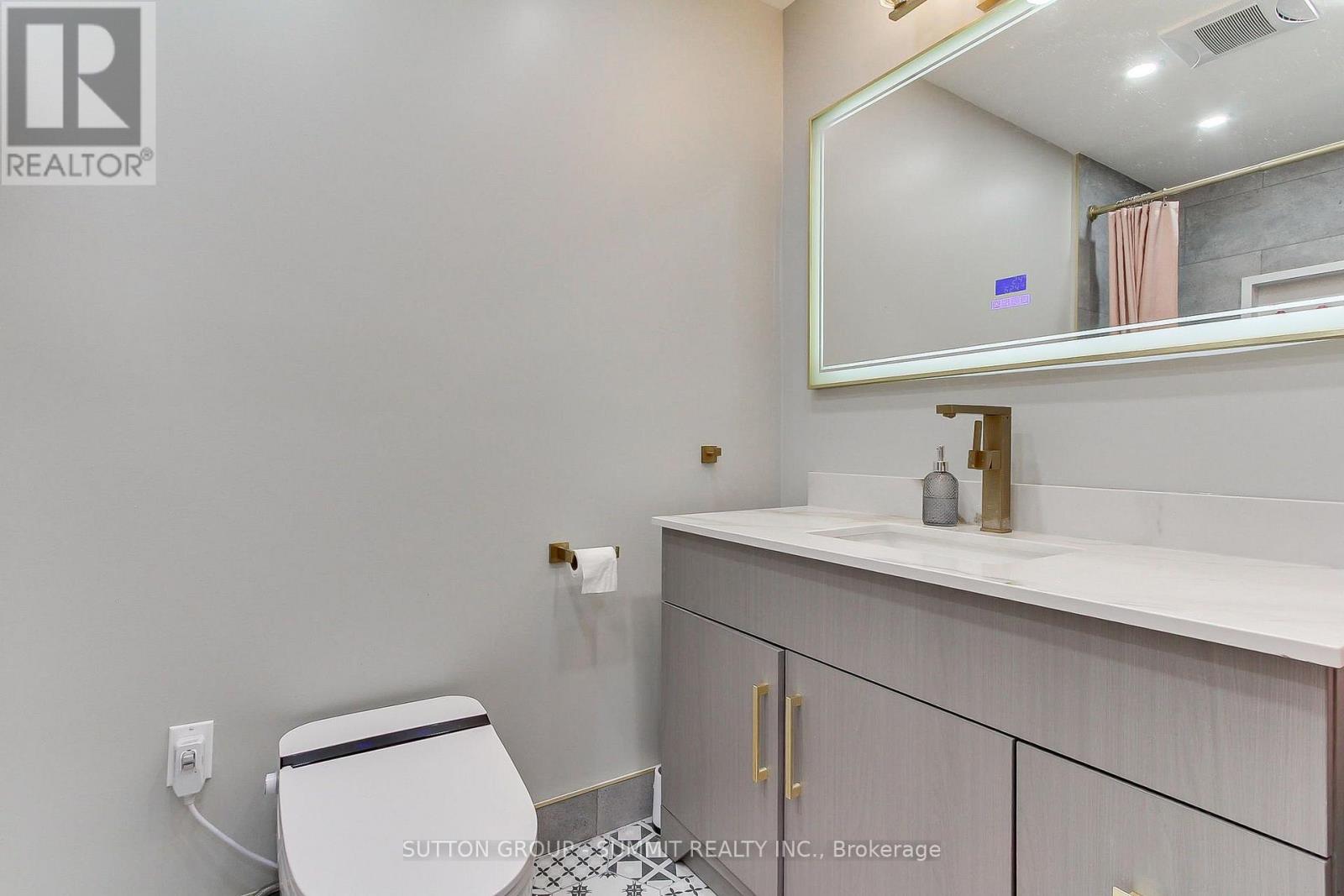 7641 ANAKA DRIVE - 28
