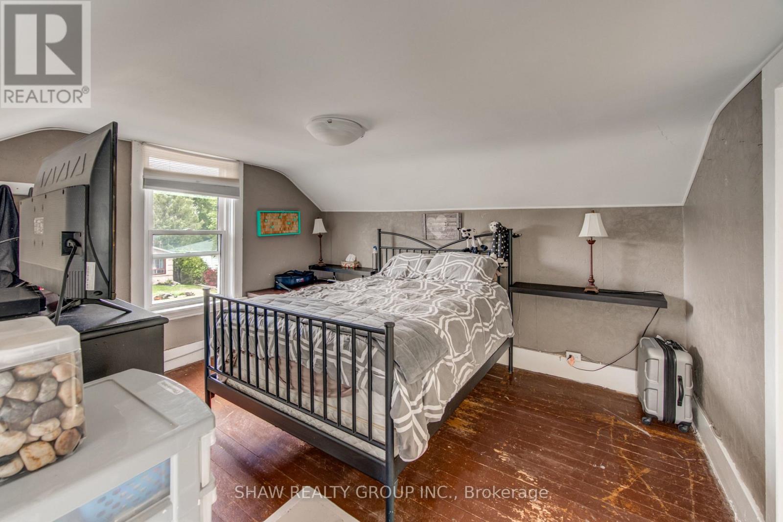 127 BOND ST STREET - 25