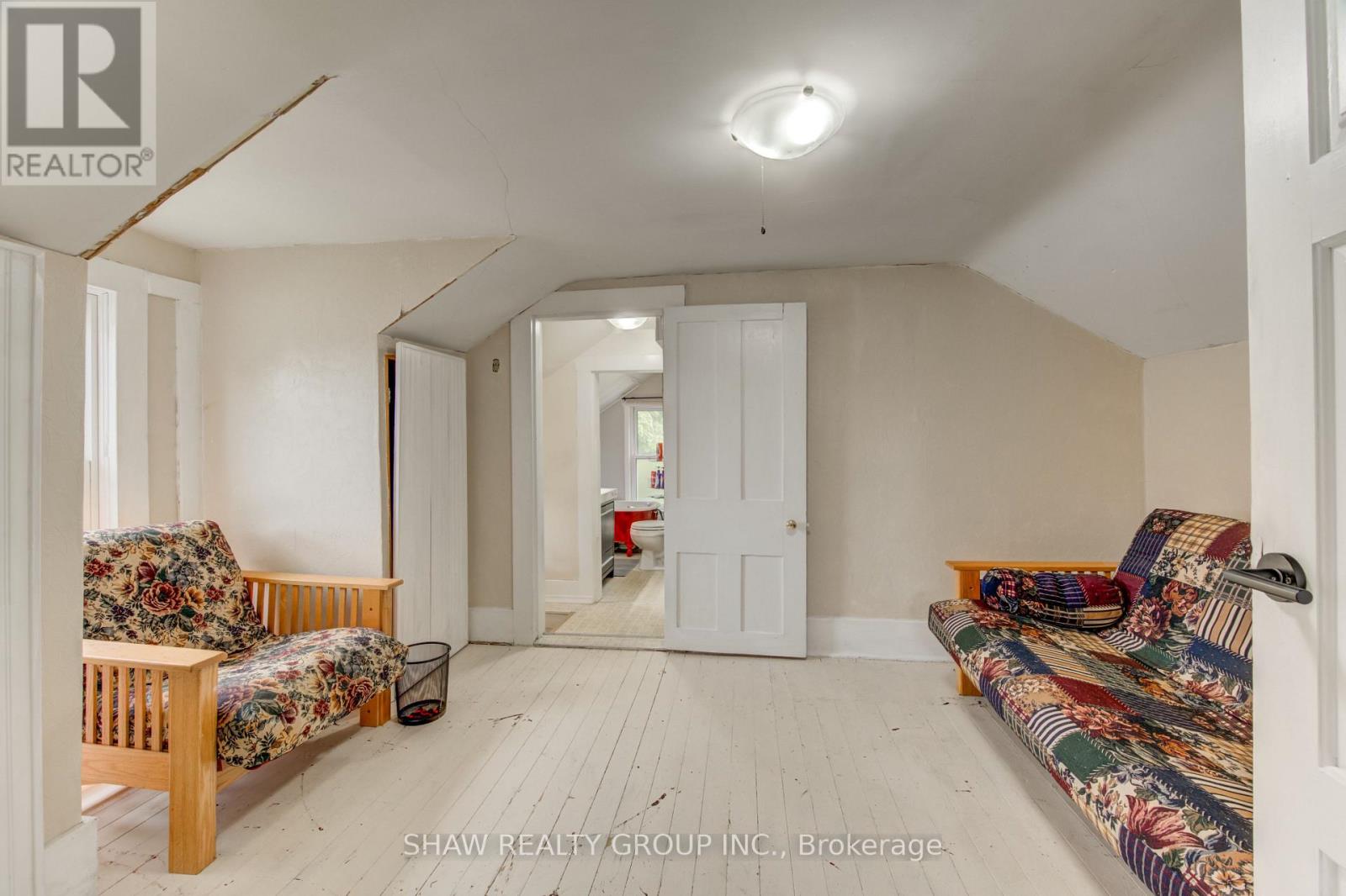 127 BOND ST STREET - 26