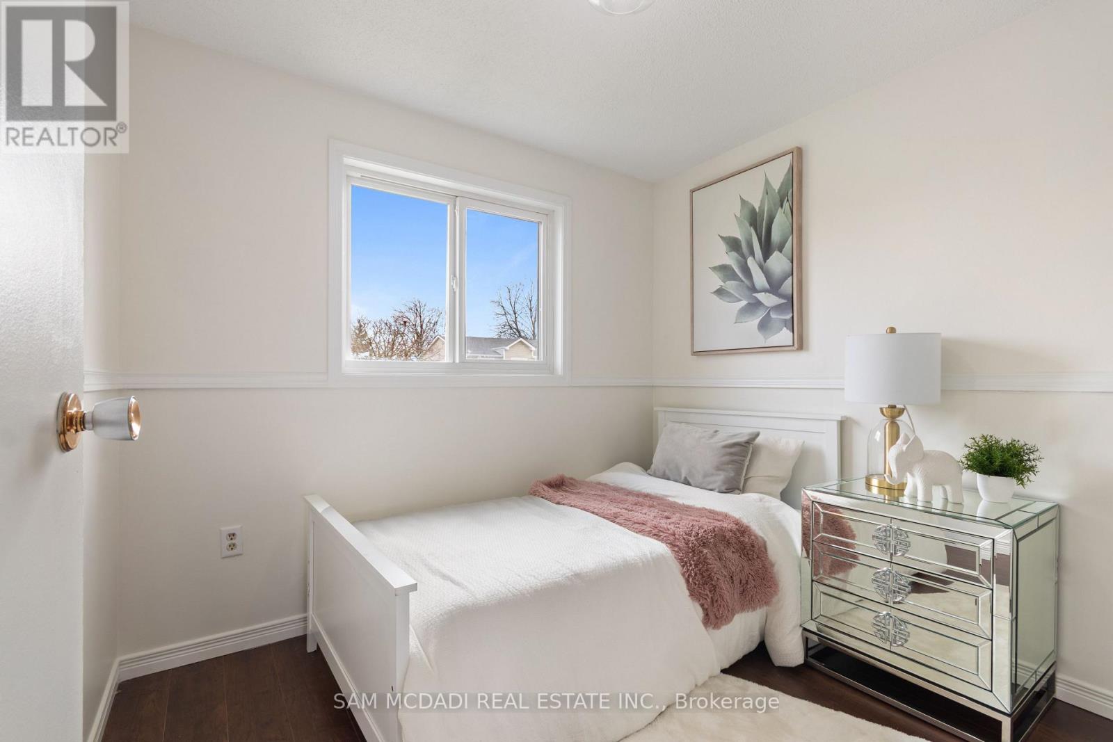 #2 160 RITTENHOUSE ROAD - 18