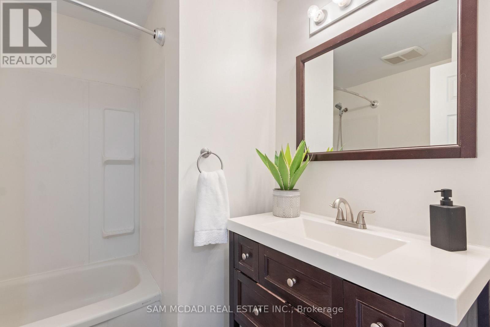 #2 160 RITTENHOUSE ROAD - 19
