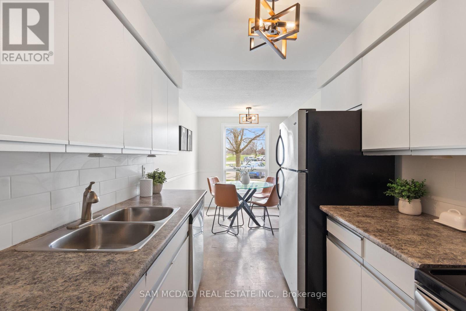 #2 160 RITTENHOUSE ROAD - 6