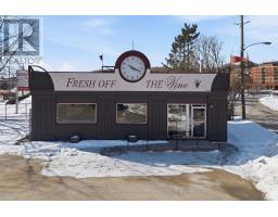 84 Ontario Street, Port Hope, ON L1A2T8 Photo 6