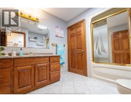 440 Mersea Rd 21, Leamington, ON N0P2P0 Photo 19
