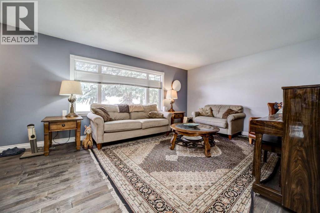 13518 15 Avenue - 7