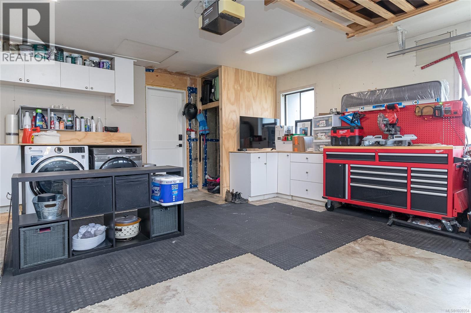 4035 Century Rd - 27