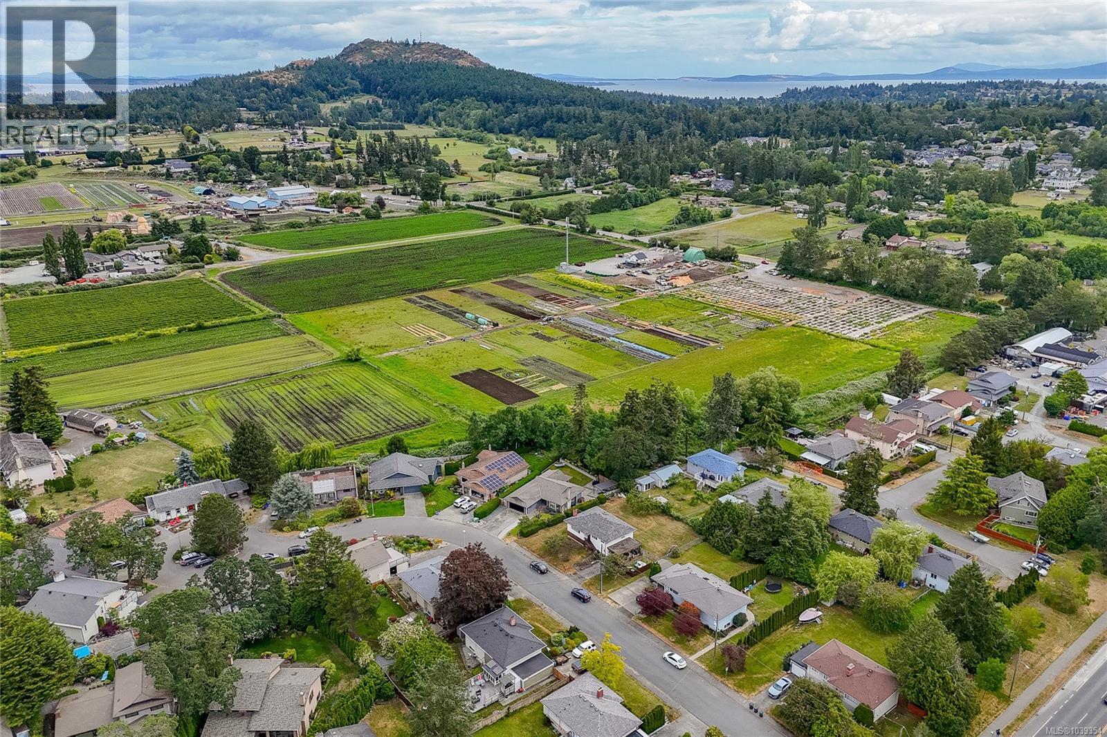 4035 Century Rd - 2