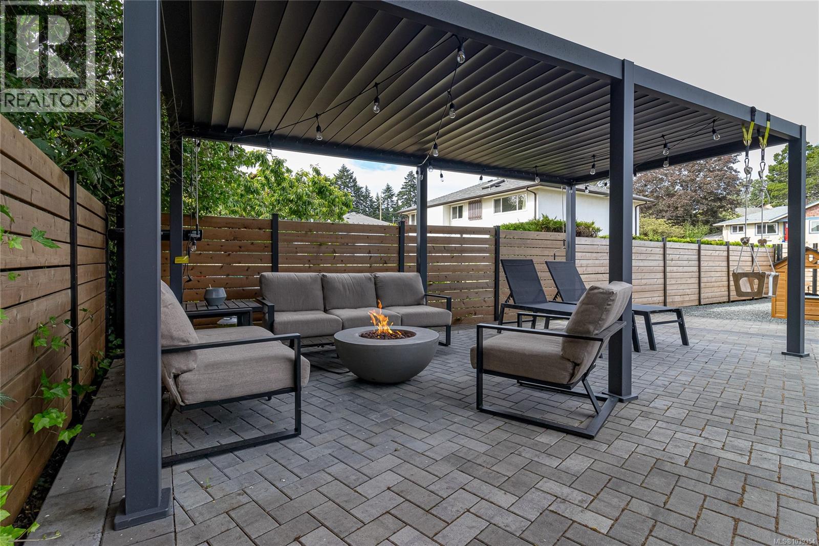 4035 Century Rd - 28