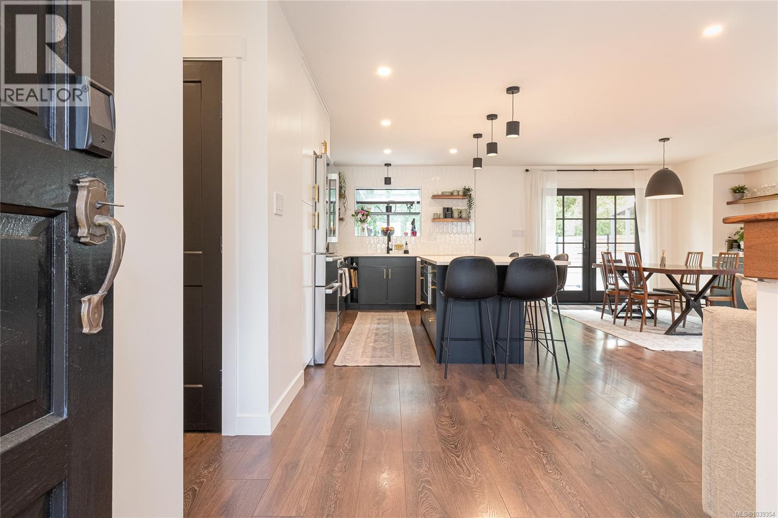 4035 Century Rd - 4